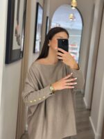 CAMISOLA TAUPE OVERSIZED RUGA - Image 3