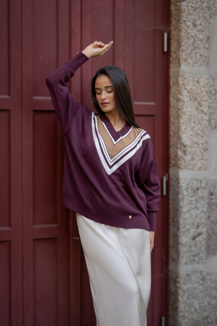 CAMISOLA BORGONHA DECOTE EM V RUGA - Image 1