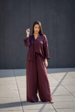 CALÇA BORGONHA COM ELÁSTICO RUGA - Image 6
