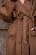 TRENCH CAMEL PONTO CHIC - Image 4