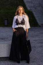 T-SHIRT BRANCA COM TOP DE RENDA PRETO IMPERIAL - Image 3