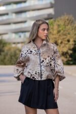 SAIA CALÇÃO PRETA COM CINTO ANIMAL PRINT IMPERIAL - Image 2