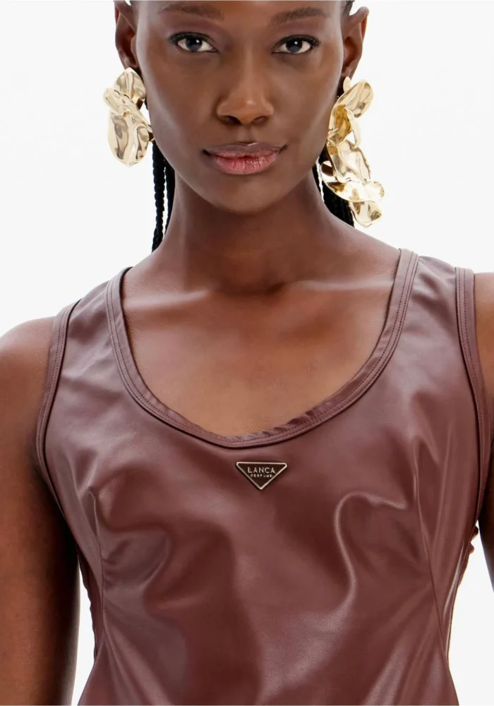 BLUSA CASTANHA MANGA CAVA LANÇA PERFUME - Imagen 4