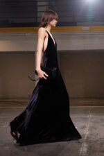 VESTIDO LONGO EM VELUDO ELEH - Image 6