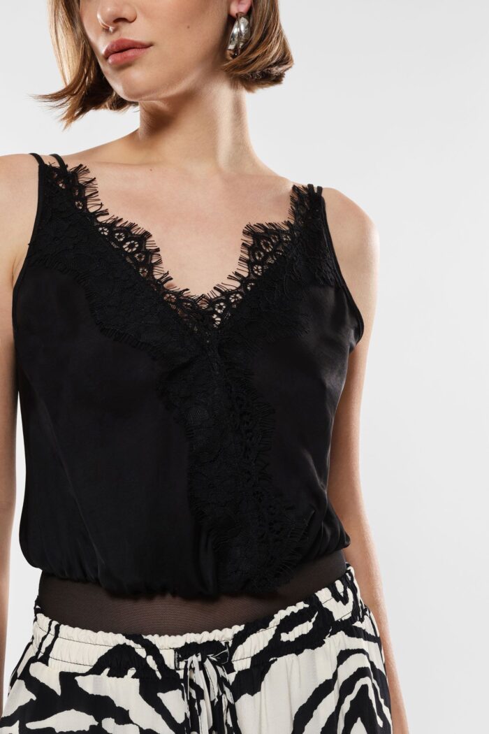 BODY PRETO COM RENDA IMPERIAL - Image 3