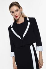 BLAZER CURTO PRETO COM LAPELA BRANCA MPERIAL