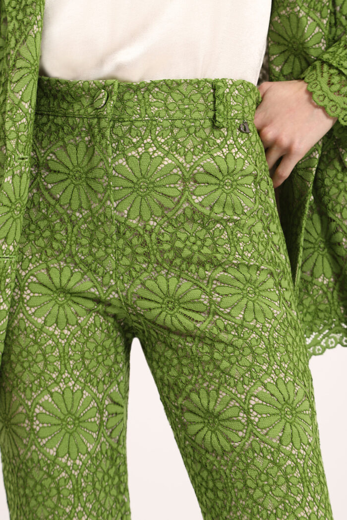 CALÇA EM RENDA VERDE DIXIE - Imagen 2