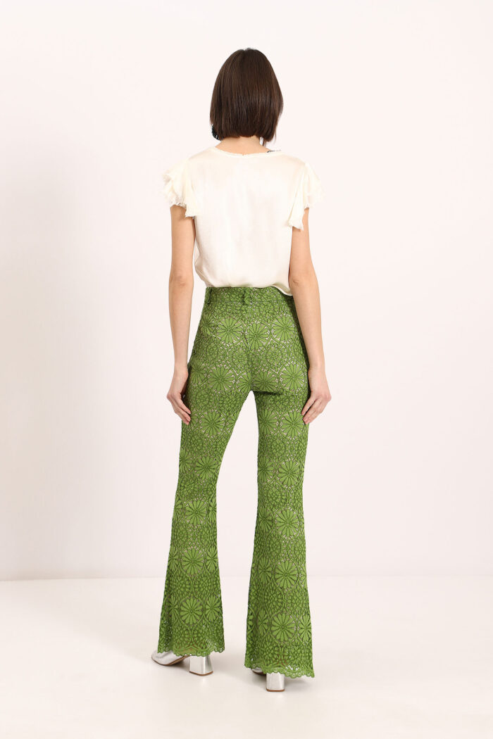 CALÇA EM RENDA VERDE DIXIE - Imagen 3
