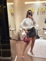 MALHA POLO BRANCO COM BOTÕES DECORATIVOS PONTO CHIC