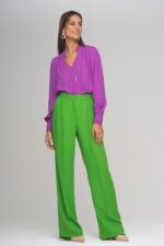 CALÇA VERDE DETALHE DE BOTÕES FERRACHE