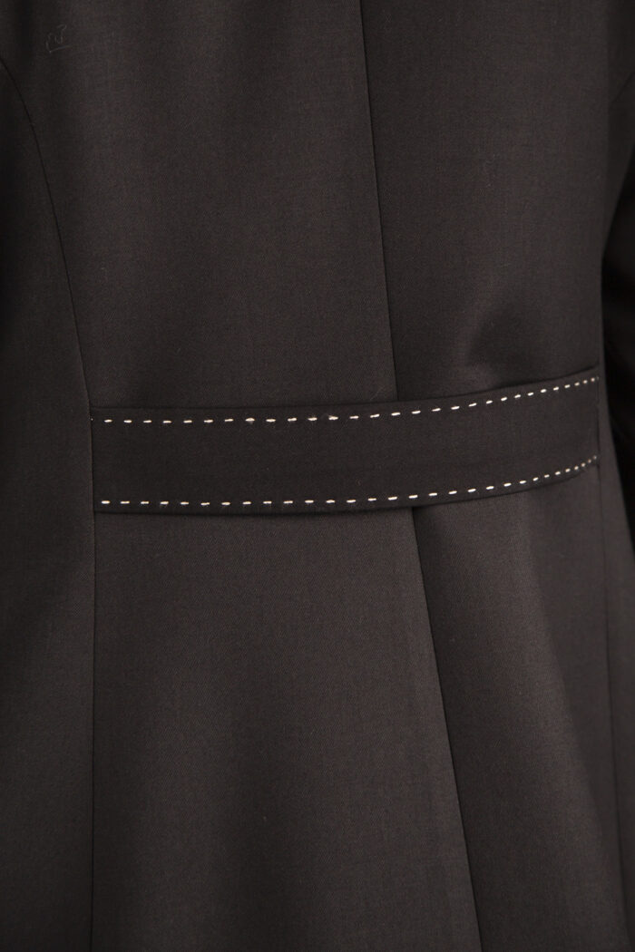 BLAZER PRETO COM DETALHE DE COSTURA SILVINA CAMPOS - Image 5