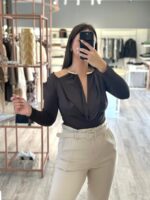 TOP CASTANHO COM DRAPEADO E ARGOLA DOURADA PONTO CHIC