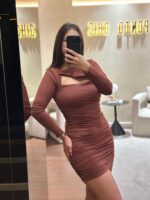 VESTIDO CASTANHO COM FRANZIDOS LANÇA PERFUME