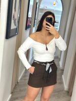 BODY BRANCO COM PORMENOR NO PEITO PONTO CHIC