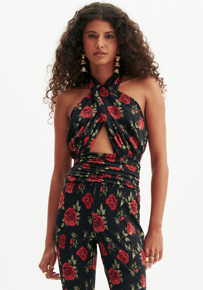 MACACÃO PRETO COM ESTAMPA ROSAS LANÇA PERFUME - Imagen 2