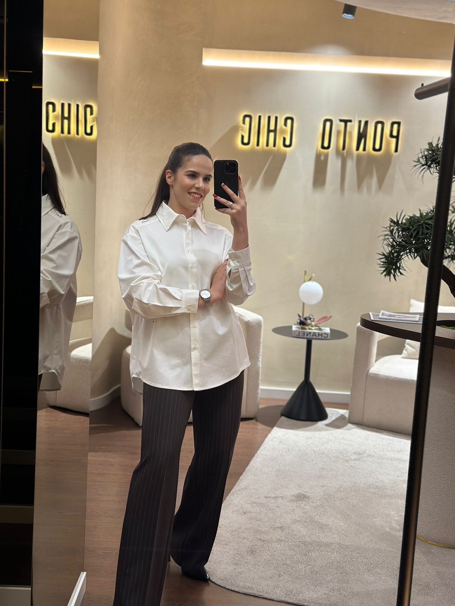 6eb2a4a5-0d7b-433e-a3b6-ad3c7c7512e0 CAMISA BRANCA CLÁSSICA ELEH - Image 3