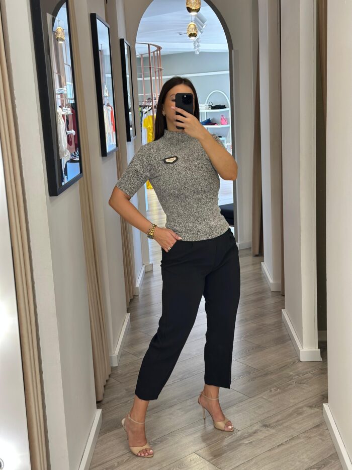 CAMISOLA CINZA EM MALHA LANÇA PERFUME - Image 2