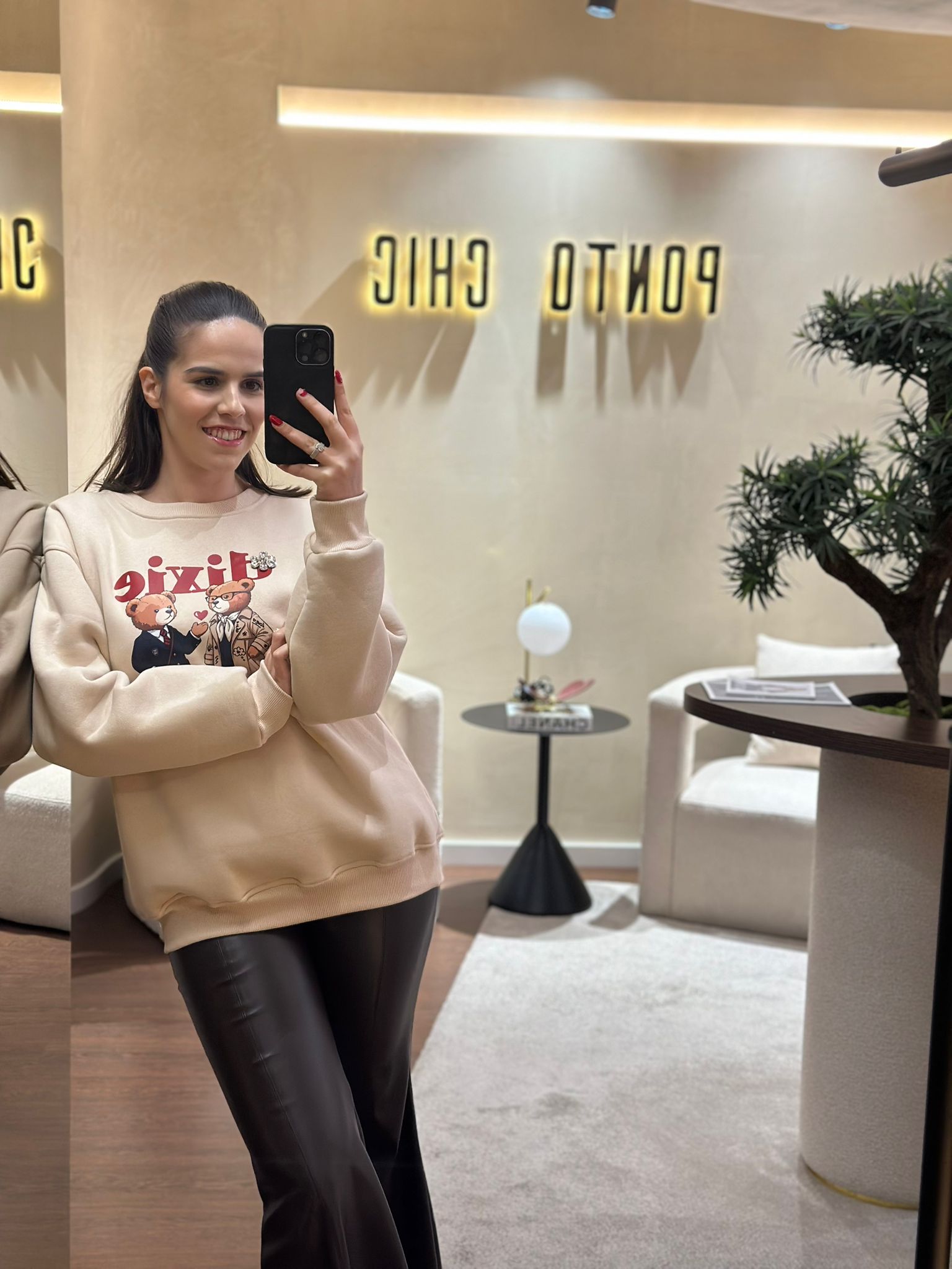 8c701d32-68f0-47a3-9317-f73e886b6cc1 SWEAT BEGE URSOS COM APLICAÇÃO DIXIE - Image 3