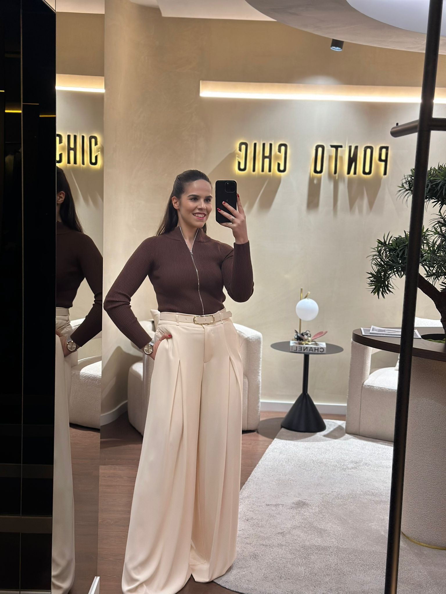 9c945b6c-372e-4ea1-bbda-751bde143458 CASACO CASTANHO CANELADO PONTO CHIC - Image 1