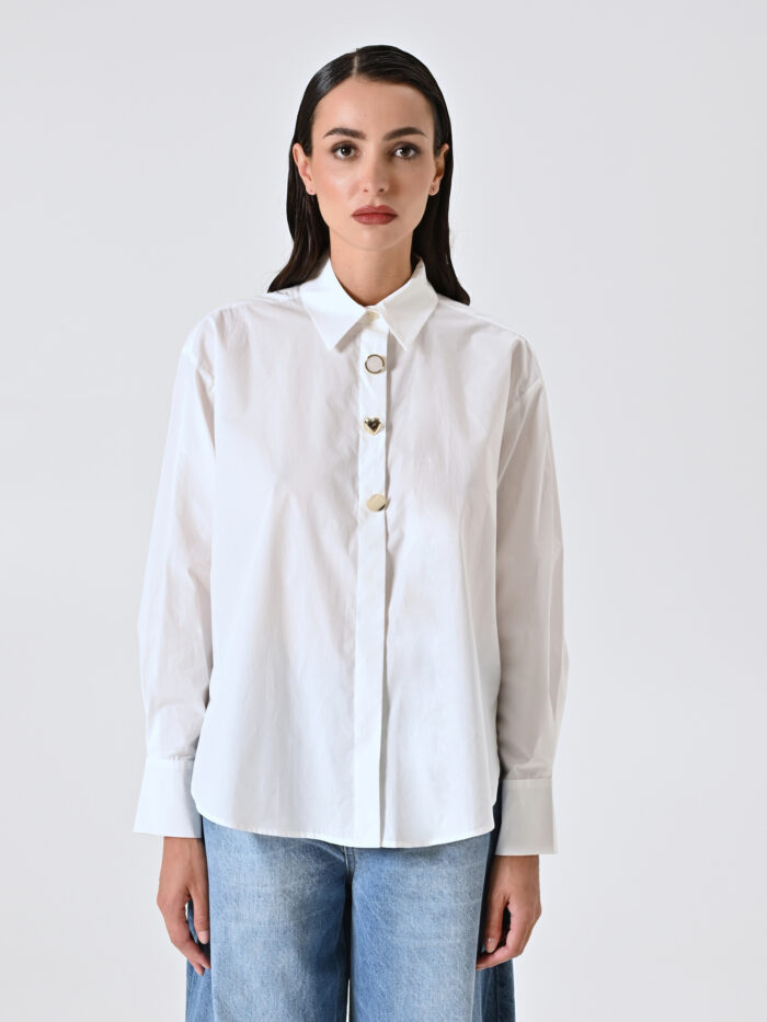 CAMISA BRANCA COM BOTÕES METÁLICOS RINASCIMENTO - Image 1