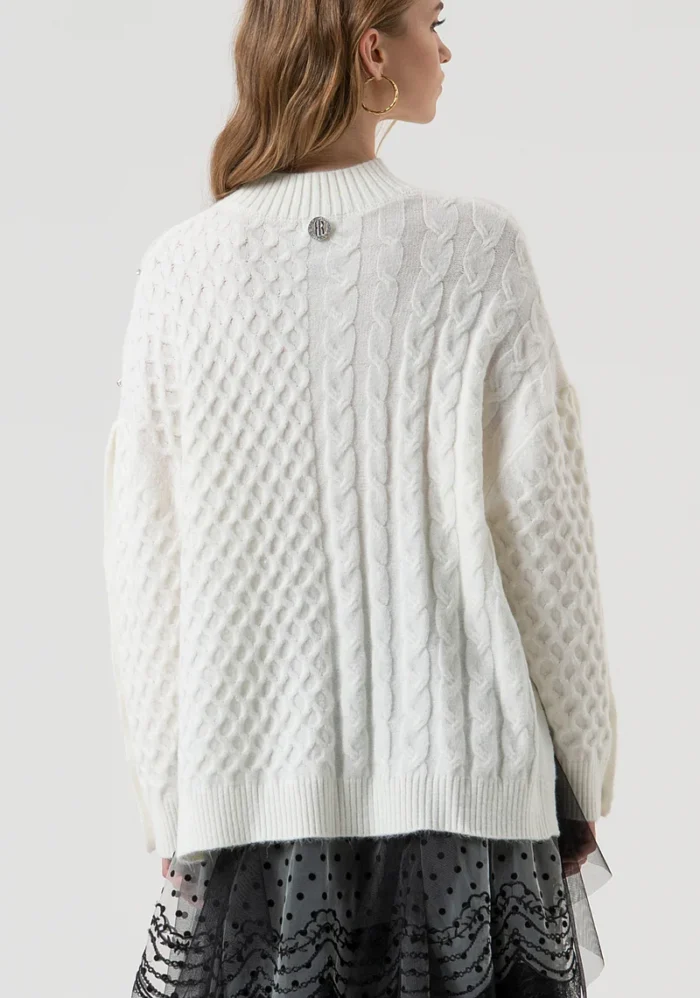 CAMISOLA  DE MALHA COM APLICAÇÕES FRACOMINA - Image 4