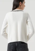 CARDIGAN BRANCO COM APLICAÇÃO DE MIÇANGAS FRACOMINA - Image 5