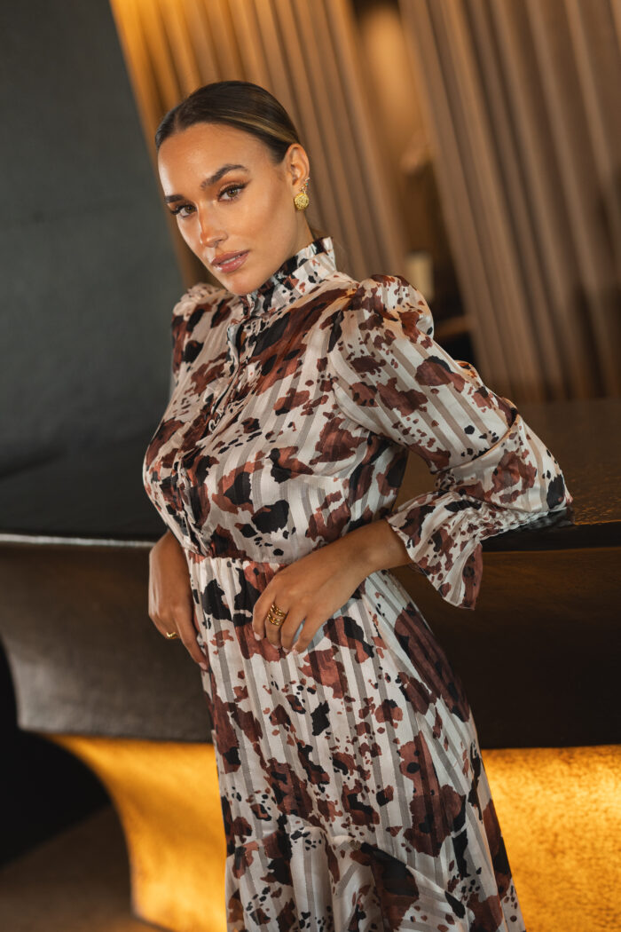 VESTIDO COM PADRÃO ANIMAL PRINT EM LUREX MISS YOU - Image 2