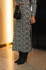 SAIA DE MALHA ANIMAL PRINT ZEBRA MISS YOU - Image 4