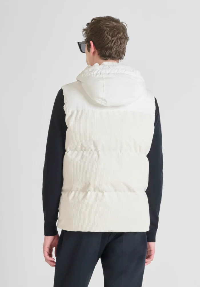 COLETE ACOLCHOADO BRANCO ANTONY MORATO - Image 3