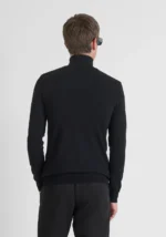 CAMISOLA GOLA ALTA PRETA ANTONYMORATO - Image 2