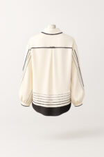 BLUSA CREME COM PADRÃO DE RISCAS SAHOCO - Image 9