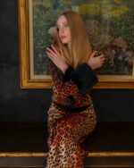 CAMISOLA ANIMAL PRINT COM PÊLO NO SECRETS - Imagen 2