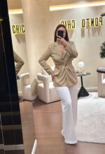 BLAZER BEGE COM ABERTURAS LATERAIS SAHOCO