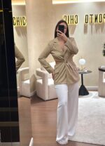 BLAZER BEGE COM ABERTURAS LATERAIS SAHOCO - Image 2