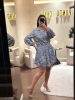 VESTIDO EM RENDA AZUL SAHOCO - Image 2