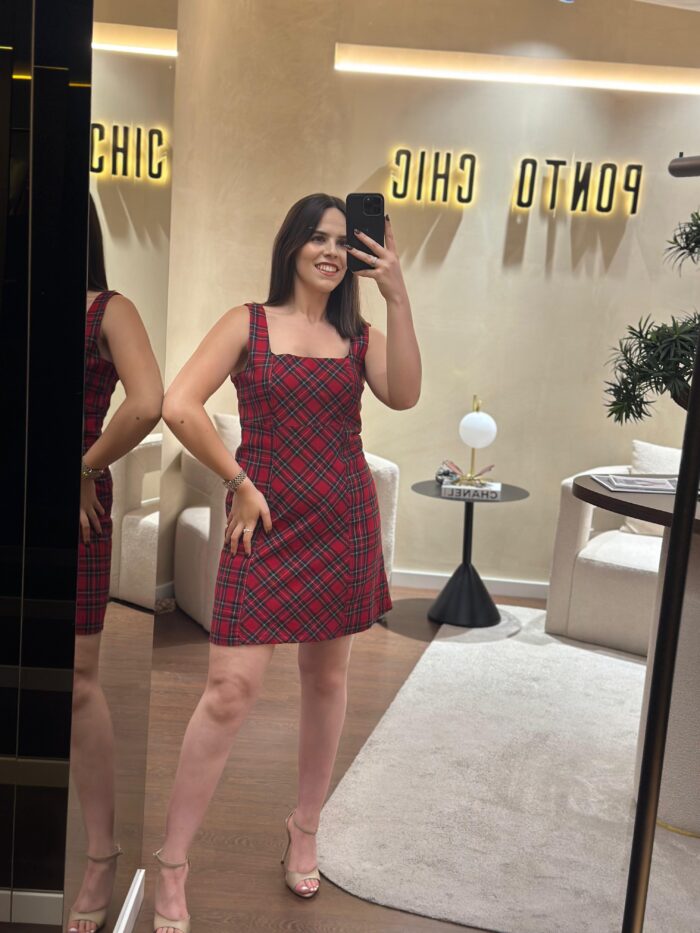 VESTIDO XADREZ VERMELHO DECOTE QUADRADO DIXIE - Image 1