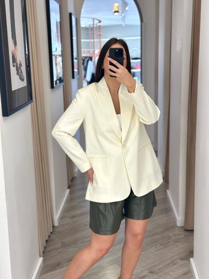 BLAZER CREME COM CORTE CLÁSSICO IMPERIAL - Image 3