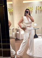 PANTALONA CREME COM PREGAS RINASCIMENTO