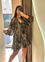 VESTIDO ESTAMPADO COM TRANSPARÊNCIAS SAHOCO - Image 3