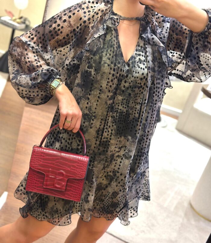 VESTIDO ESTAMPADO COM TRANSPARÊNCIAS SAHOCO - Image 4