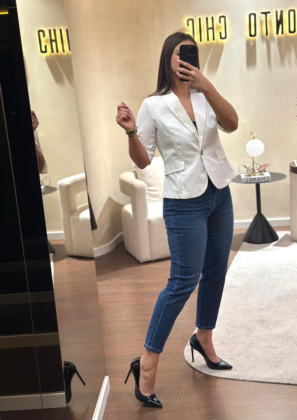 WhatsApp Image 2025-10-15 at 16.34.28 BLAZER BRANCO CURTO RINASCIMENTO - Image 2
