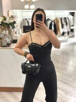 MACACÃO PRETO CAI-CAI COM APLICAÇÃO DE PEDRAS RINASCIMENTO - Image 2