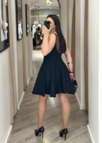 VESTIDO PRETO TEXTURADO COM ZÍPER RINASCIMENTO - Image 4