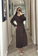 VESTIDO CASTANHO MIDI COM MANGA COMPRIDA RINASCIMENTO - Image 3