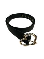 CINTO PRETO COM FIVELA DOURADA