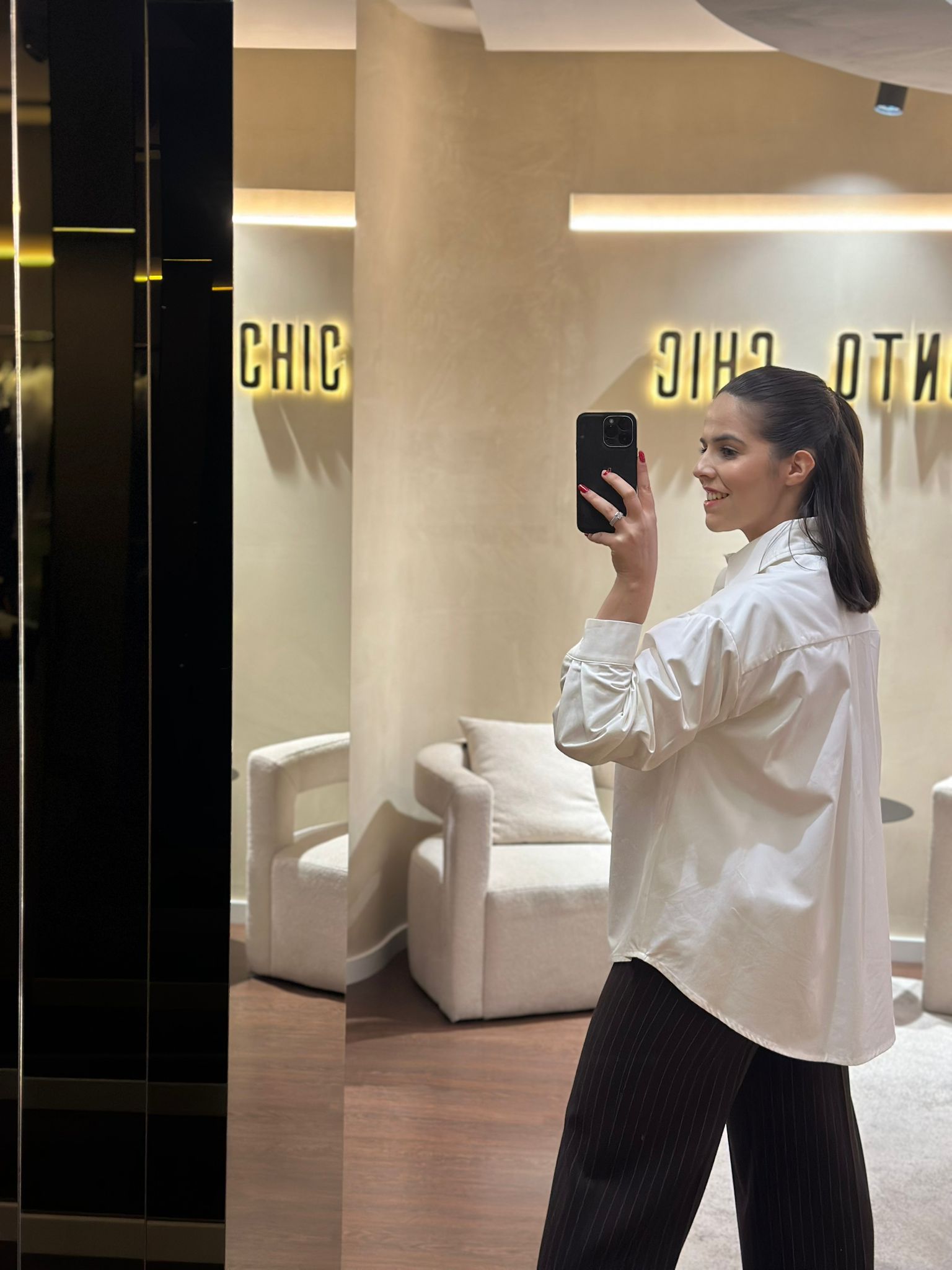 a5c7bbe4-6e66-4e44-91ef-f4021eb6b11f CAMISA BRANCA CLÁSSICA ELEH - Image 5