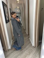 SOBRETUDO CINZENTO COM APLICAÇÕES DE PÉROLAS FRACOMINA - Image 5