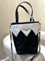 MINI MALA PRETO COM BRANCO GAELLE PARIS