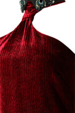 VESTIDO DE VELUDO COM APLICAÇÃO EM JOÍAS SAHOCO - Imagen 3
