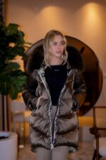 CASACO ACOLCHOADO CASTANHO COM GOLA DE PELO FLO&CLO - Image 5